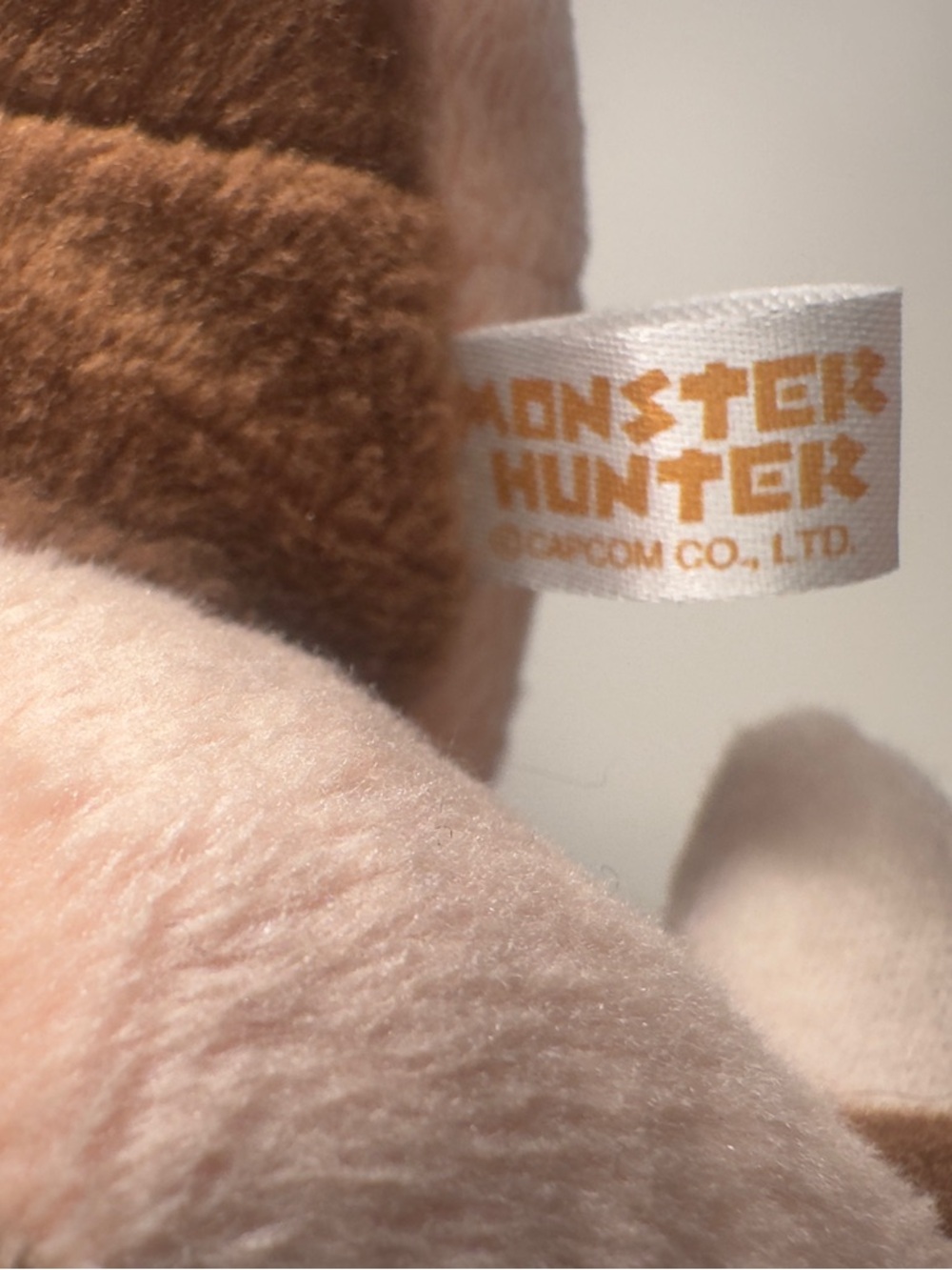 Rare CAPCOM Monster Hunter Akantor Plush Toy - Picture 8 of 9